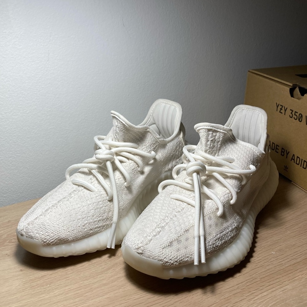 adidas Yeezy Boost 350 V2